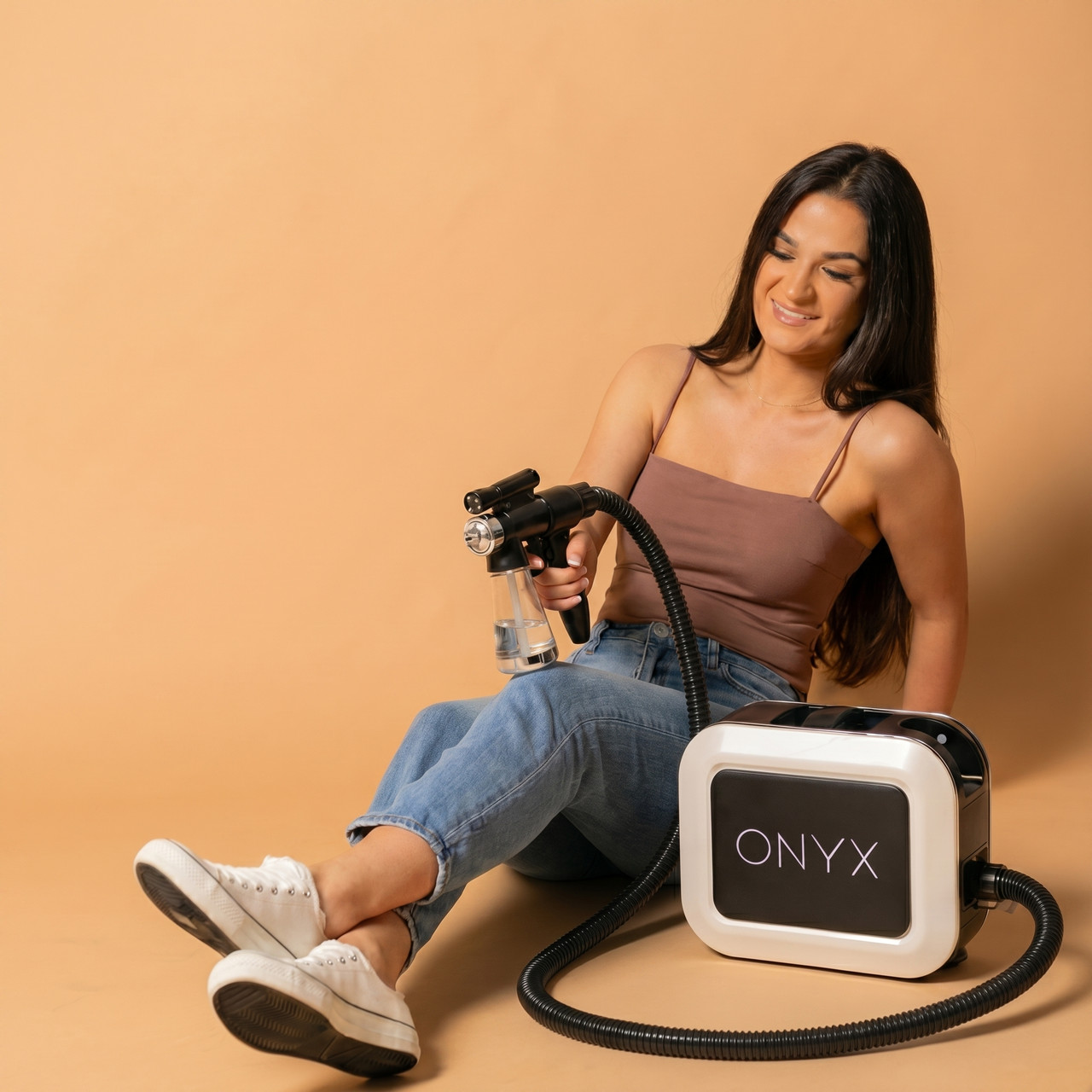 Naked Sun Onyx Spray Tan Machine with Professional Tanning Gun