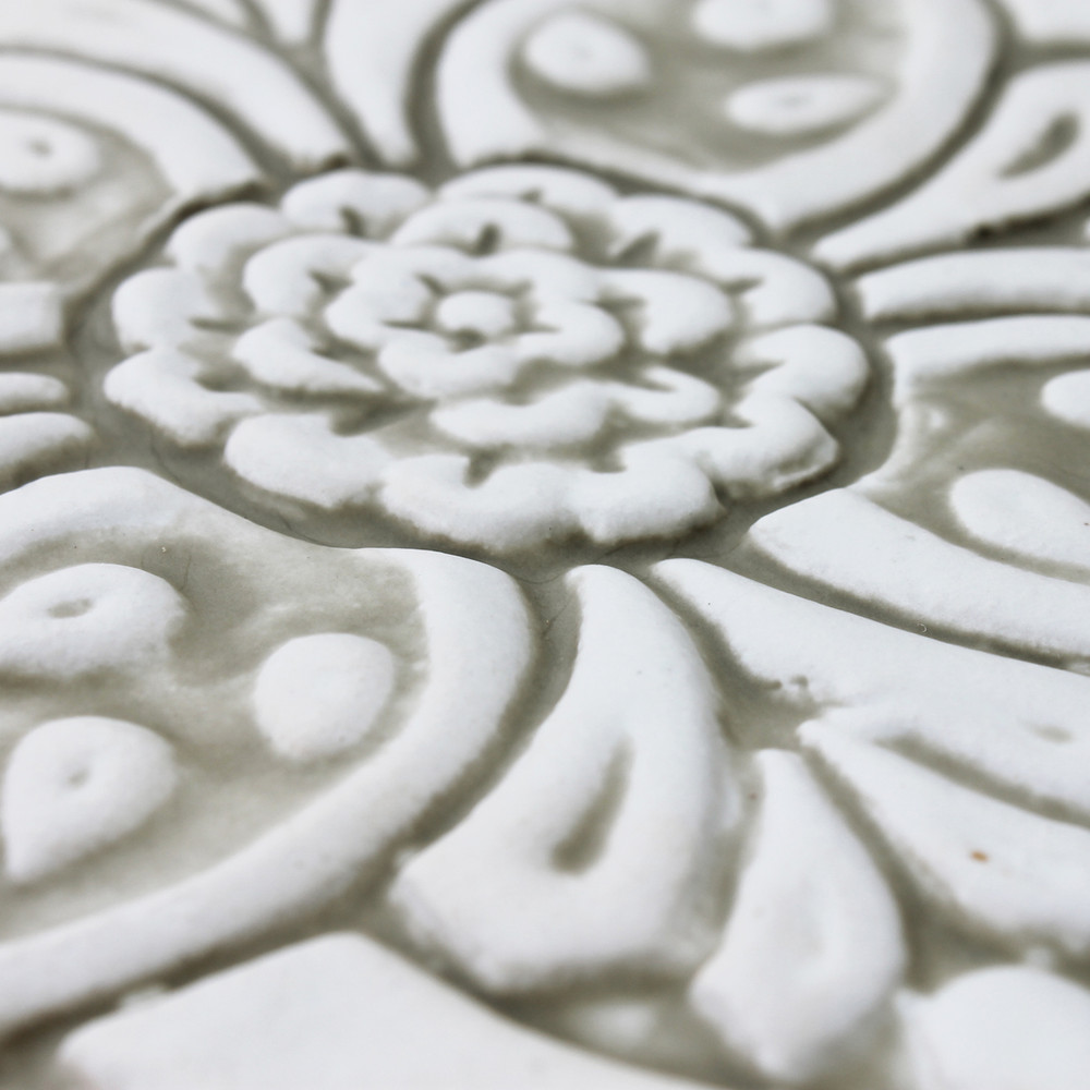 Handmade tile for kitchens, bathrooms and outdoor wall art. Decorative tile handmade in Spain.