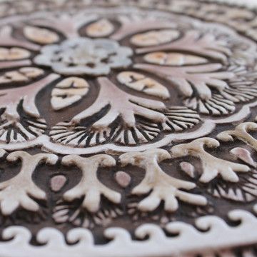 These handmade tiles make wonderful wall decor or outdoor wall art.  Decorative tile handmade in Spain.