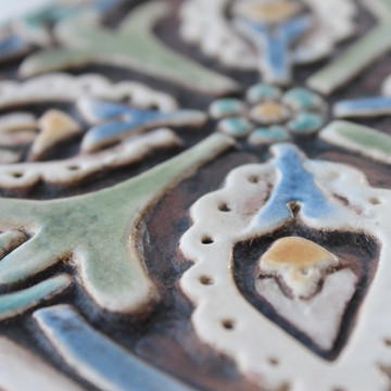 These handmade tiles make wonderful kitchen and bathroom tiles.  Decorative tile handmade in Spain.