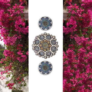 These circular handmade tiles make unique wall hangings for kitchens, bathrooms or outdoor wall art. Our decorative tiles can also be combined with our other circular tiles to make larger wall art installations.