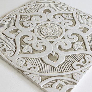 Large ceramic tile handmade in Spain. Decorative tile for kitchens, bathrooms or outdoor wall art.