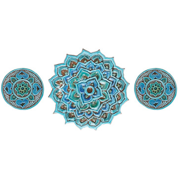 These handmade tiles make unique wall art for kitchens and bathrooms. Our decorative turquoise circle tiles make wonderful outdoor wall art, perfect for garden or terrace walls.