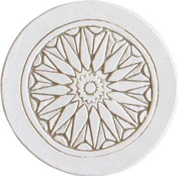 Moroccan circle wall art beige border