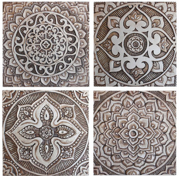 These handmade tiles make wonderful wall hangings and outdoor wall art.  Silver decorative tile handmade in Spain.