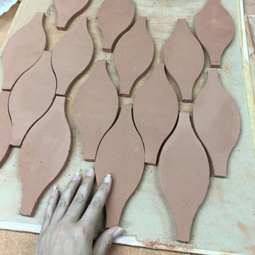 Handmade tiles hourglass [8x20cm]
