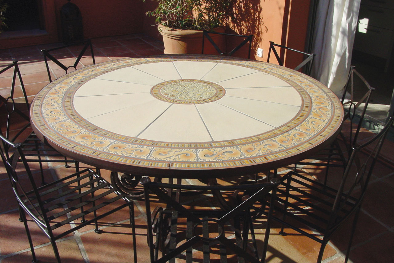 Outdoor Dining Table Mosaic Table Hiedra Swirls Round Terrace Table