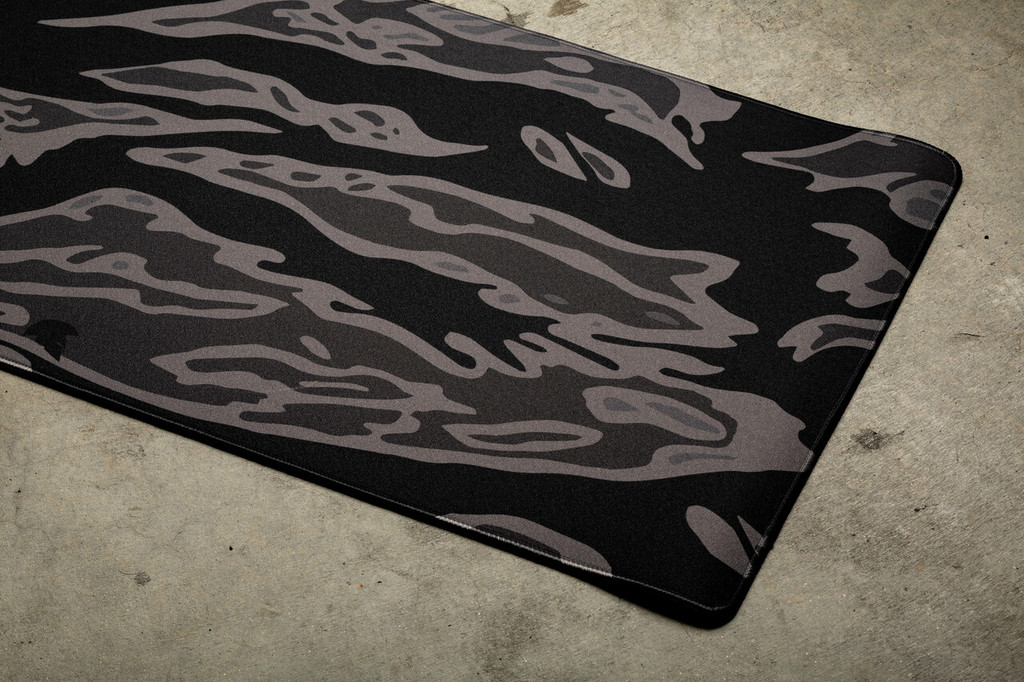 Black Tiger Stripe Deskmat XXL