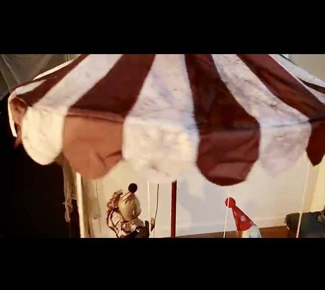 carnival clown animatronic with music