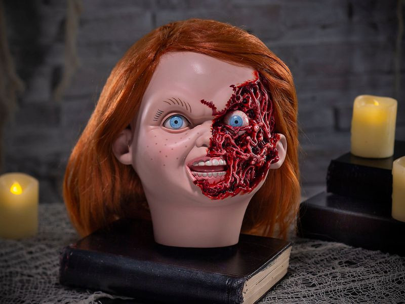 Ultimate Chucky Pizza Face Head - Movable Eyes Decor