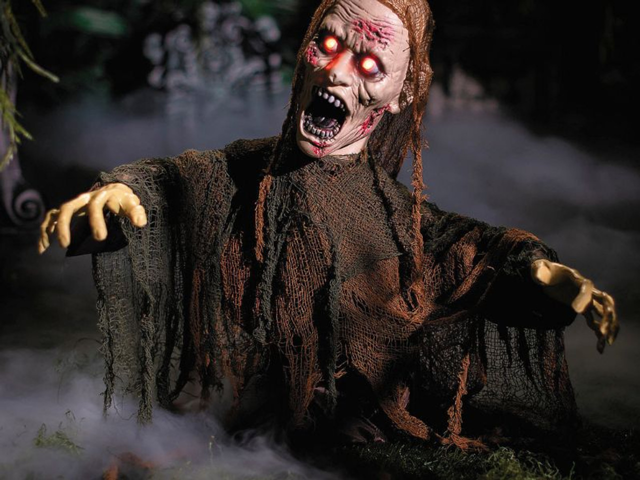 Animated Ground Breaker Zombie - 2 Ft. 3 1/2"