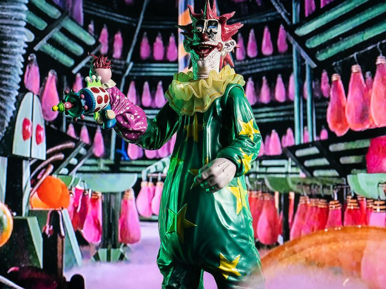 Spikey Figure - 8 In Collectible - Killer Klowns Halloween Decoration