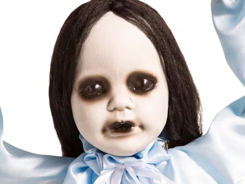 hanging girl Halloween decoration with motion