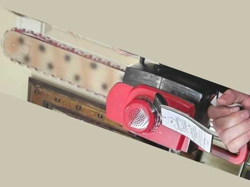 Chainsaw Animated Prop Chainsaw Animated Prop