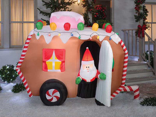 Animated Gingerbread Trailer With Santa