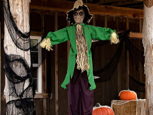 Light-Up Hanging Animated Scarecrow 6ft