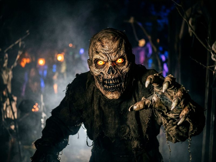 What Halloween Decorations Actually Scare People?