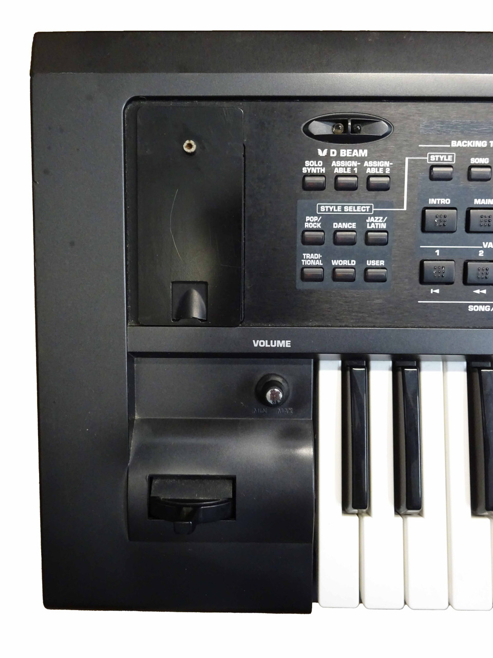 Roland GW-8 Workstation with Latin Collections Version 2