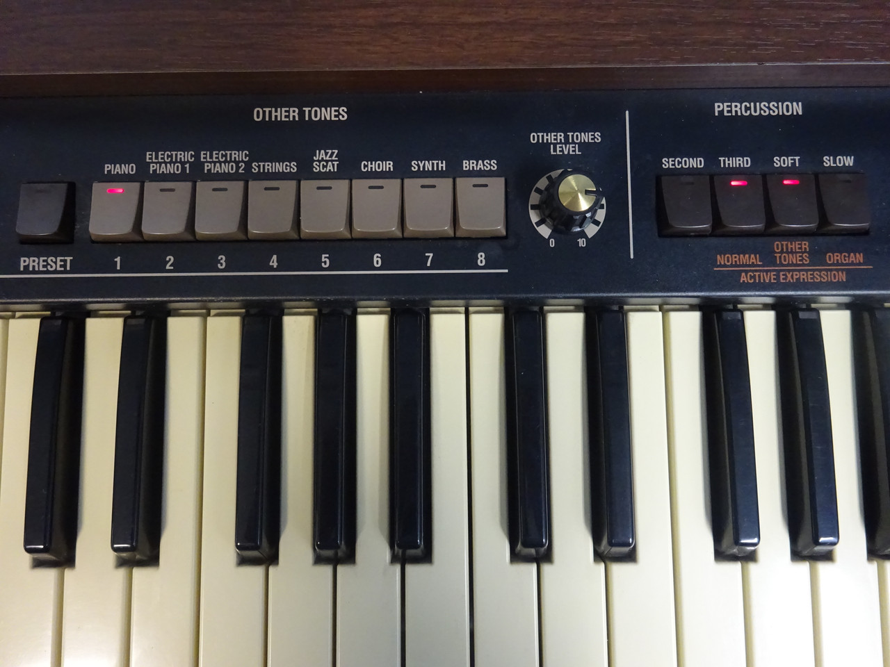 Roland VK-8 Combo Organ