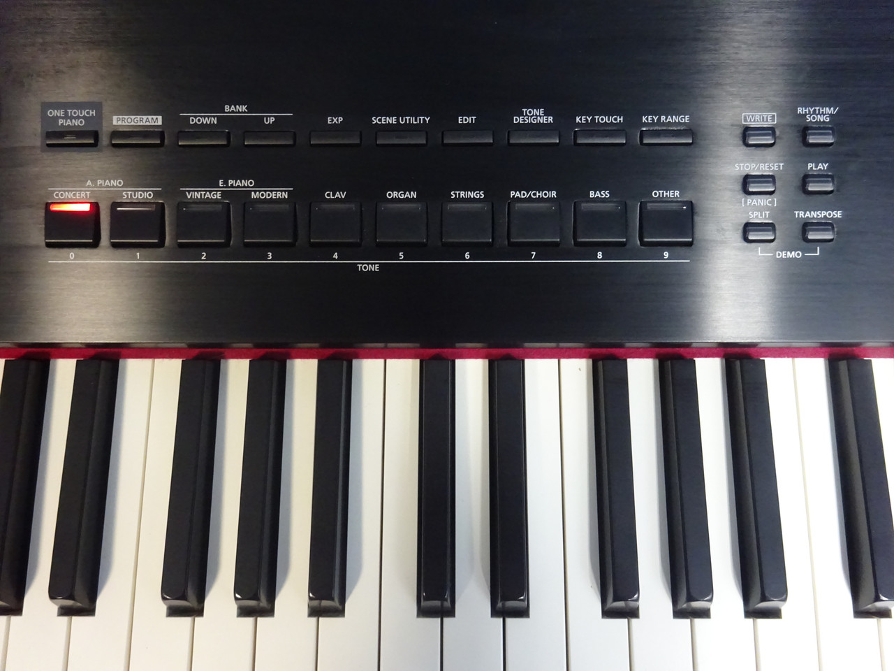 Roland RD-2000 Digital Stage Piano