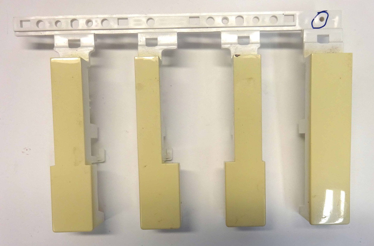 Korg MicroStation Replacement Keys (Yellowed)