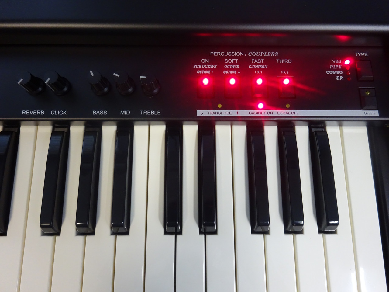 Crumar Mojo 61