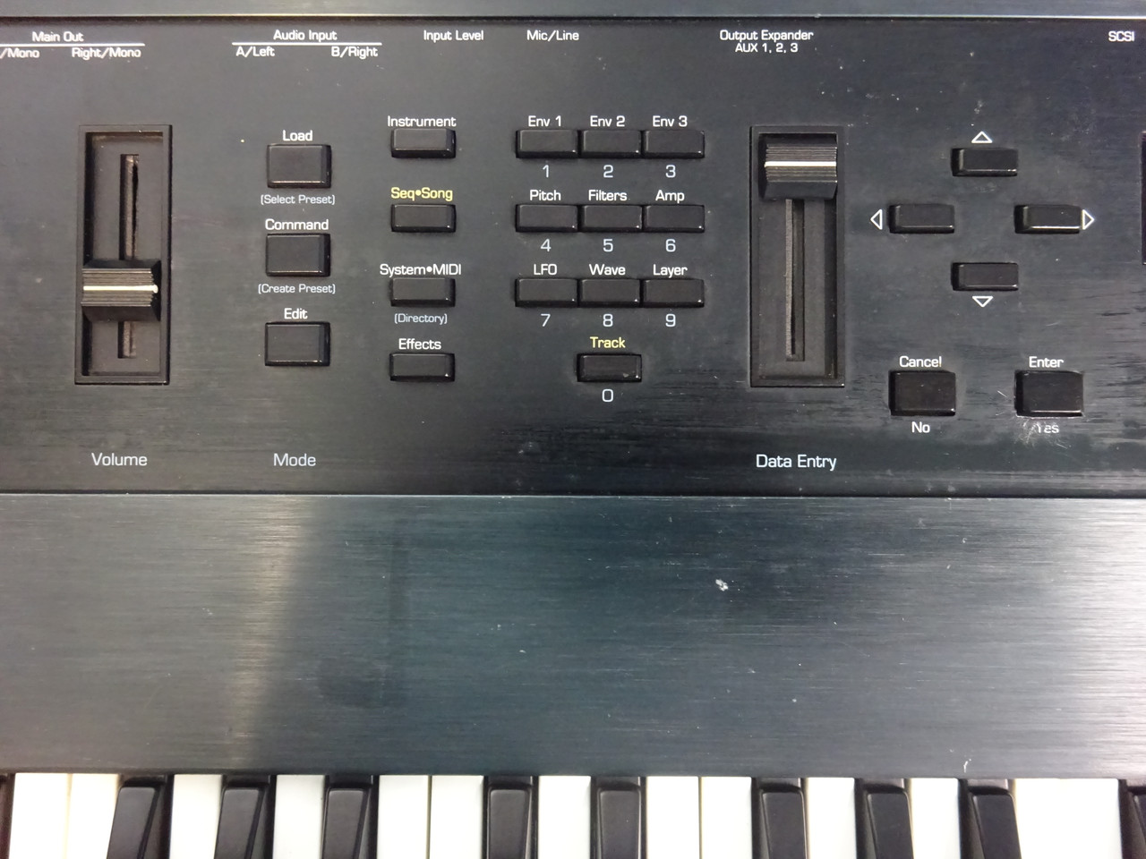 Ensoniq ASR-10 Advanced Sampling Keyboard
