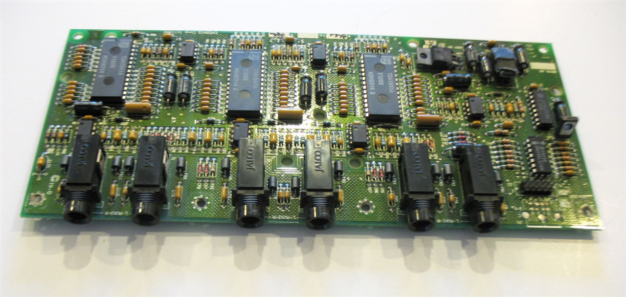 Ensoniq ASR-10 Rack Output Expander Board