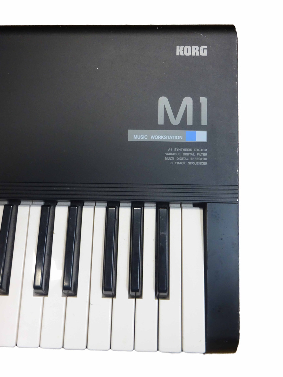 得価定番KORG M1R MUSIC WORKSTATION［ジャンク品］シンセサイザー音源モジュール 音源モジュール