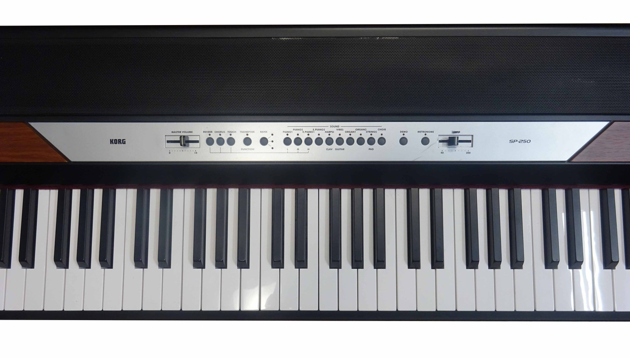 Korg SP-250 Digital Piano