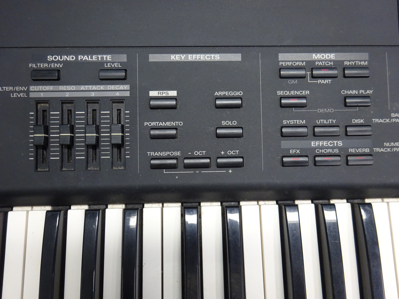 Roland XP-60 Music Workstation