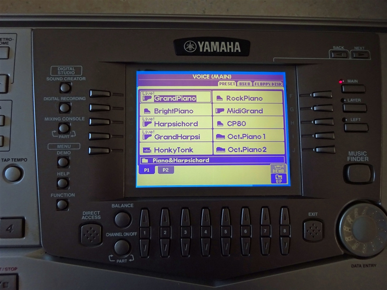Yamaha PSR-2100 Music Workstation