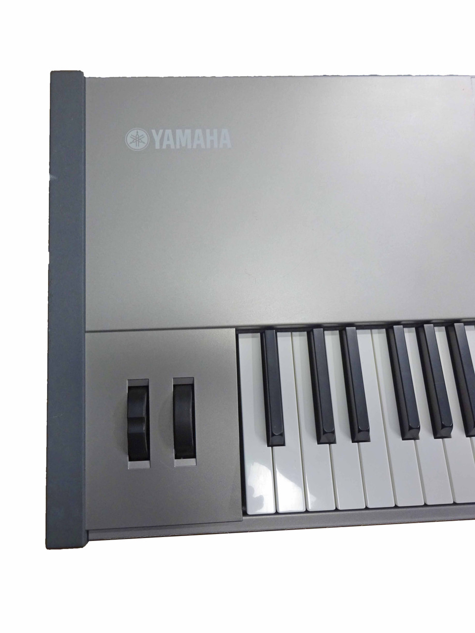 Yamaha Motif 8 Music Production Synthesizer