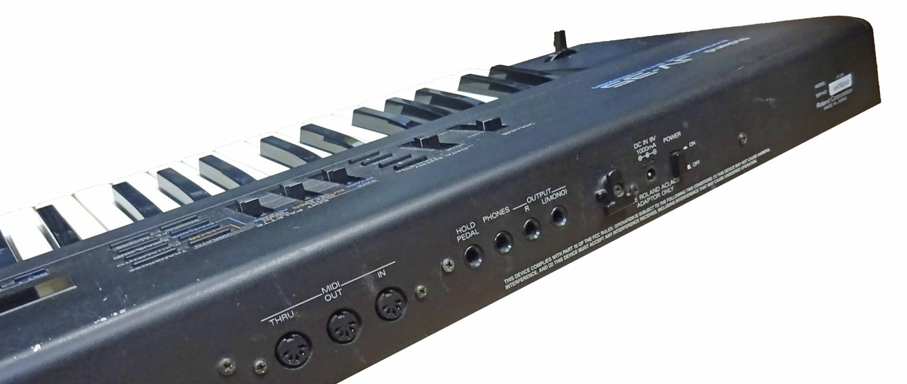 Roland JV-35 Expandable Synthesizer