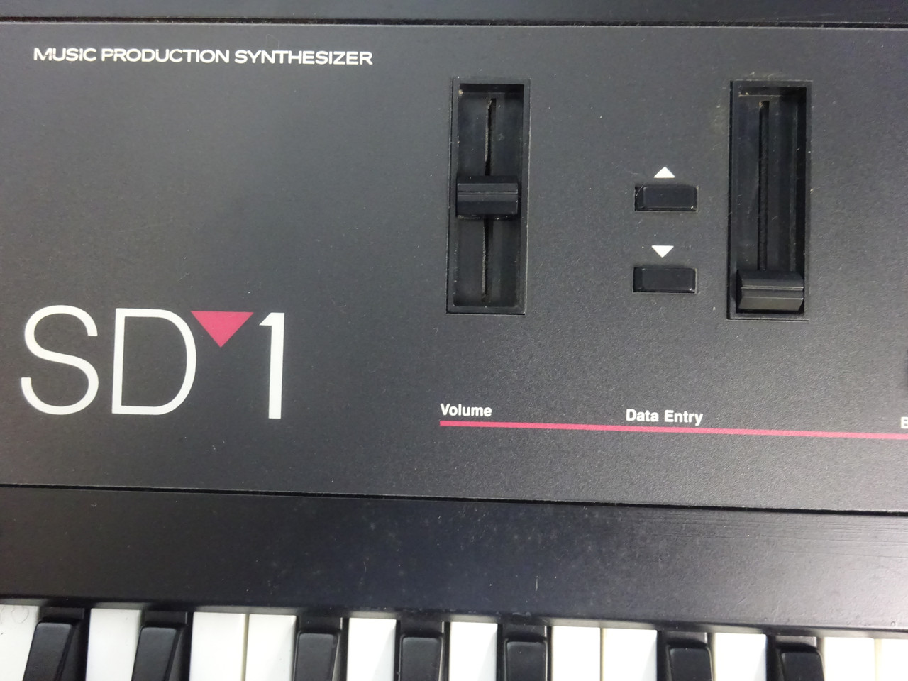 Ensoniq SD-1 Music Production Synthesize