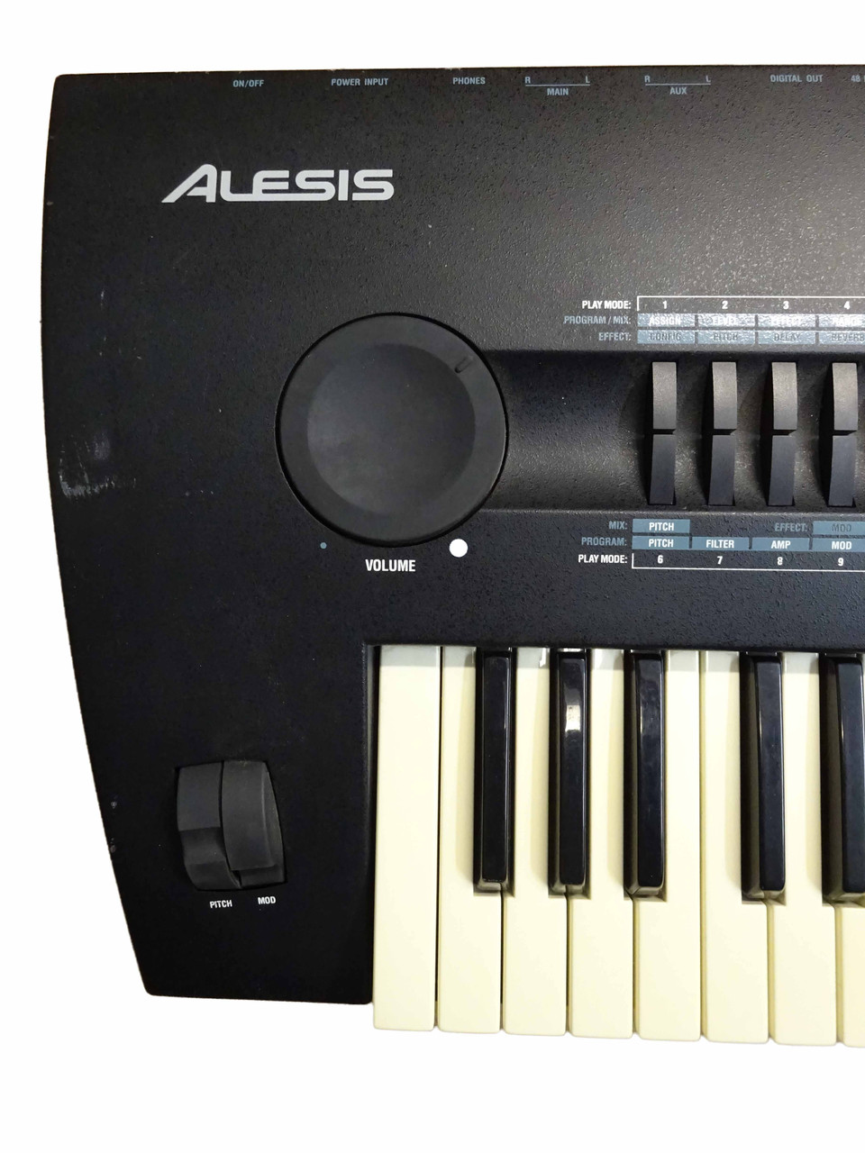 ☆ ALESIS アレシス ☆ QUADRASYNTH クアドラシンセ 全鍵盤OK