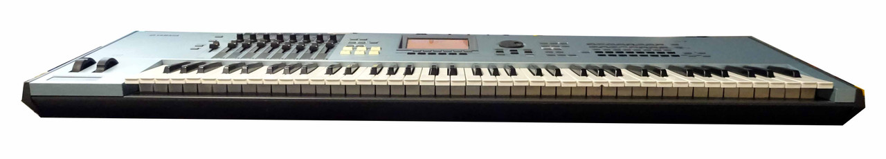 Yamaha Motif XS7 Professional Workstation
