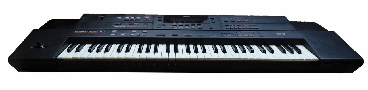 Roland G-600 Arranger Workstation