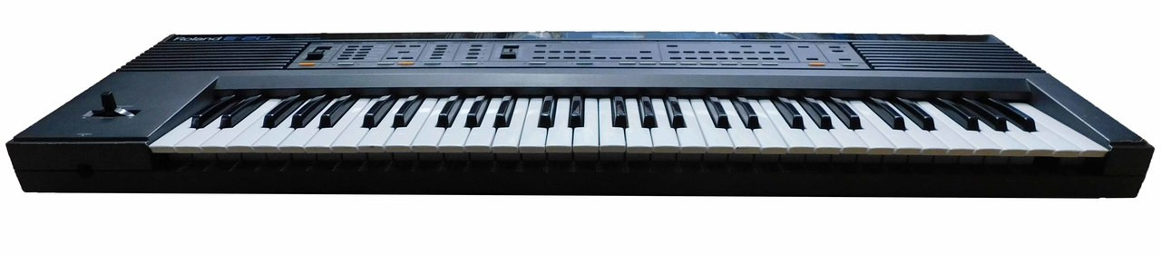 Roland E-20 Intelligent Synthesizer