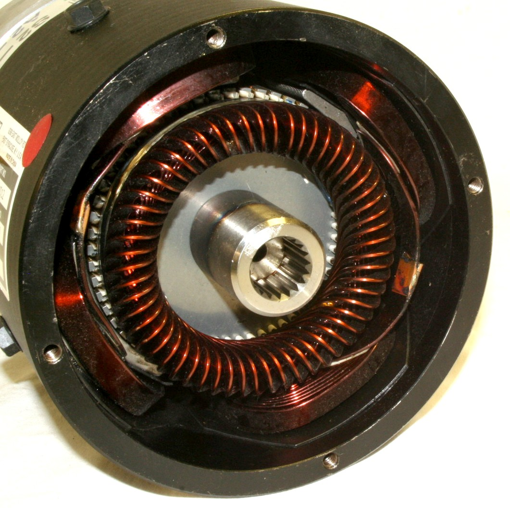 EZ-GO 73445G01 - MOTOR close