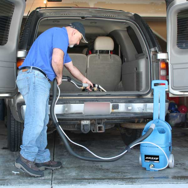EDIC Bravo Spotter automotive detailing carpet extractor cleaning vehicle interior