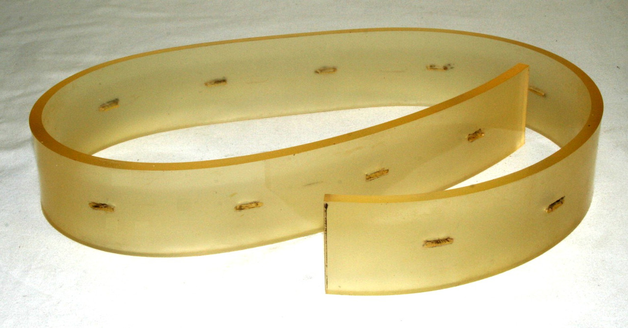 Tennant 4019297 - Aftermarket Blade, Sqge, Rear, 37.50l Pyu [700mm] part image
