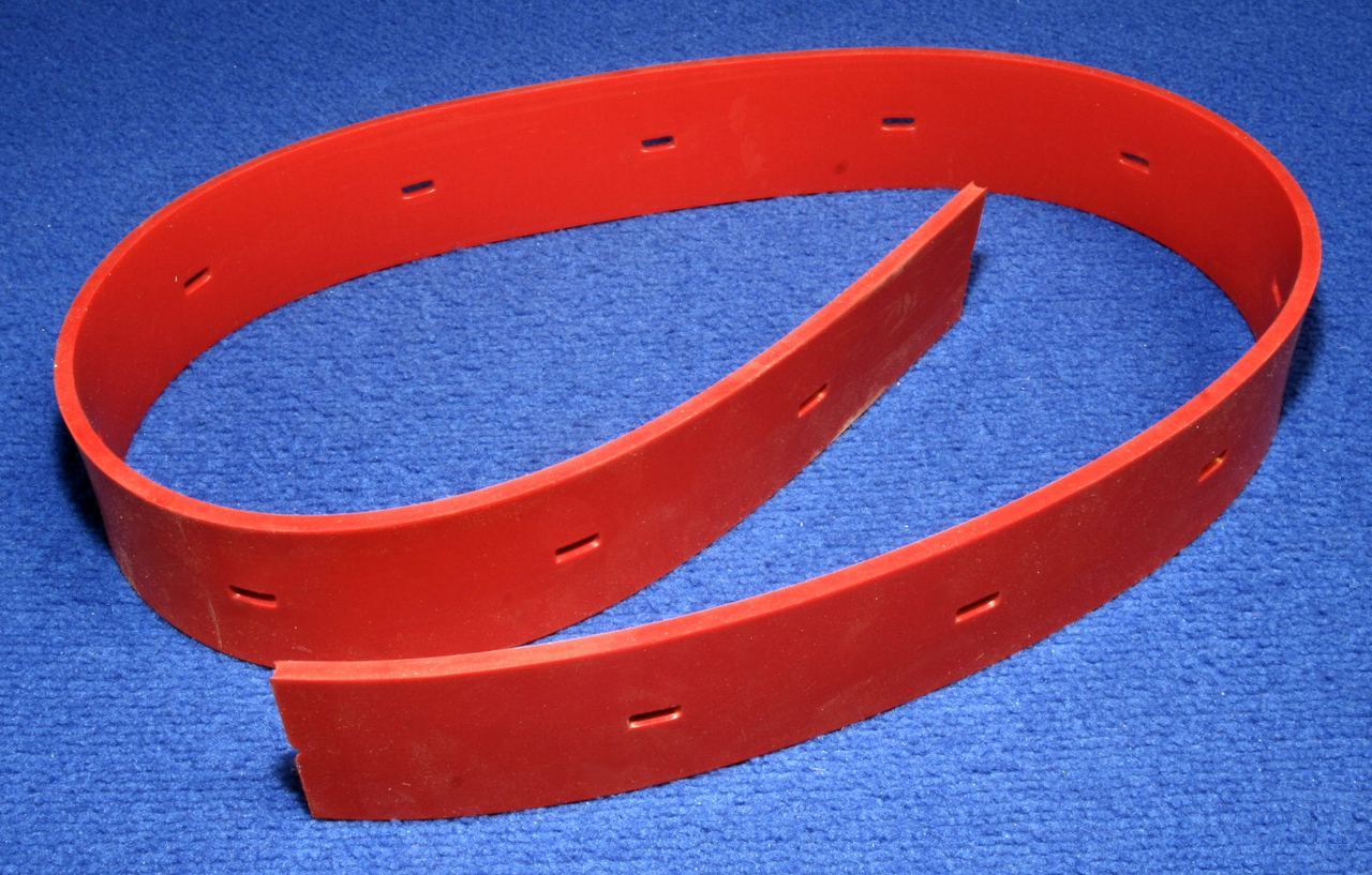 Windsor 86007490 - Aftermarket Rear Squeegee part image