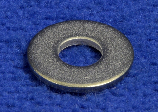 Tennant 4017232 - Aftermarket Washer, Flat, 0.56b 1.38d .11, Ss part image