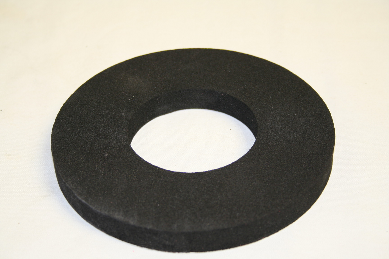 Tennant 4042297 - Aftermarket Gasket, .50, 02.63id 05.75od, Adh [Epdm] part image