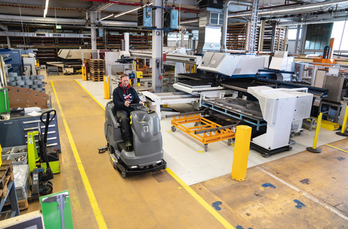 Floor scrubber B 200 R Bp + R85 + Wet + 2SB | Karcher 9.200-055.0 application image 1