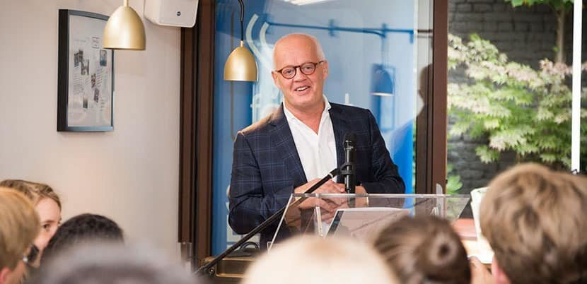 Substance Abuse Expert Says Vaping Should Be Supported As A Smoking Cessation Tool thumbnail image