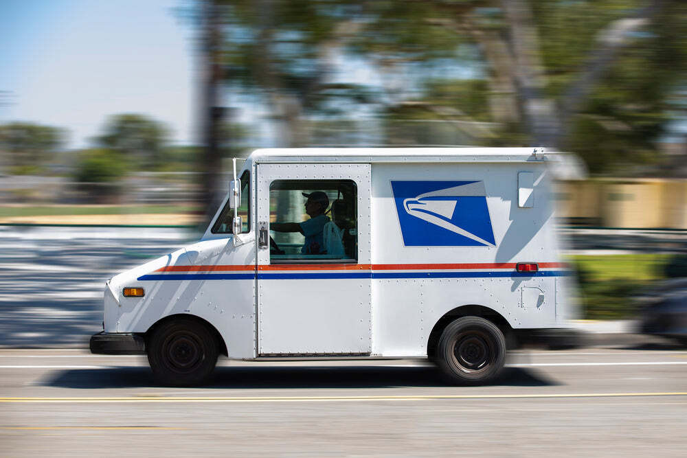 USPS Bans Nicotine and Cannabis Vape Devices from Being Shipped Through Mail thumbnail image