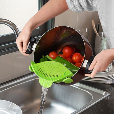 Easy Snap-On Heat Resistance Silicone Kitchen Strainer (2-Pack) product image