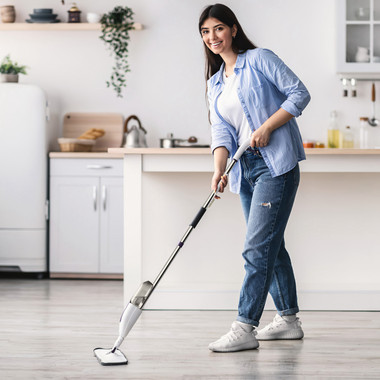 NewHome Microfiber Spray Mop product image